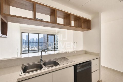 Снять в аренду квартиру в Zabeel, Дубай: 3 спальни, 157.94м², № 128426 - фото 8