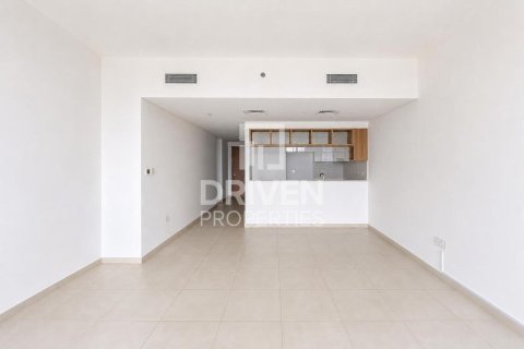 Снять в аренду квартиру в Zabeel, Дубай: 3 спальни, 157.94м², № 128426 - фото 5