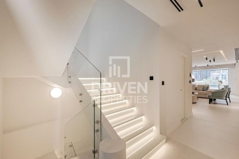 Снять в аренду виллу в Дубай Марине, Дубай: 5 спален, 460.89м², № 128427 - фото 18