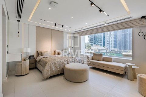 Снять в аренду виллу в Дубай Марине, Дубай: 5 спален, 460.89м², № 128427 - фото 7