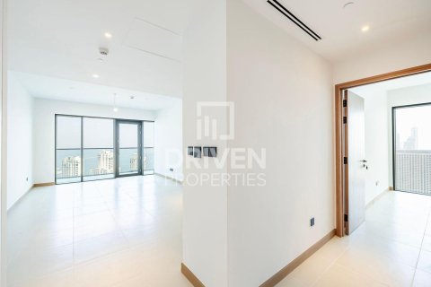 Снять в аренду квартиру в Vida Residences Dubai Marina, Дубай Марина, Дубай: 2 спальни, 102.38м², № 128439 - фото 4