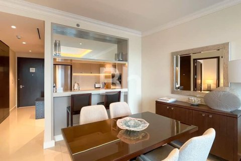 Apartment in Downtown Dubai (Downtown Burj Dubai), Dubai 1 bedroom, 79 sq.m. № 4881 - photo 3