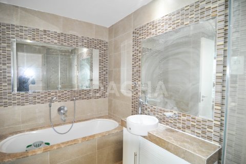 Apartment in Iris Blue, Dubai Marina, Dubai 1 bedroom, 68 sq.m. № 104956 - photo 6