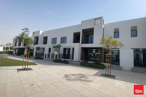 Villa in Dubai 3 bedrooms, 118.1 sq.m. № 40462 - photo 14