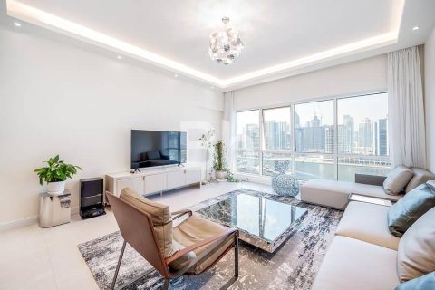 Apartment in Business Bay, Dubai 2 bedrooms, 124 sq.m. № 24080 - photo 1