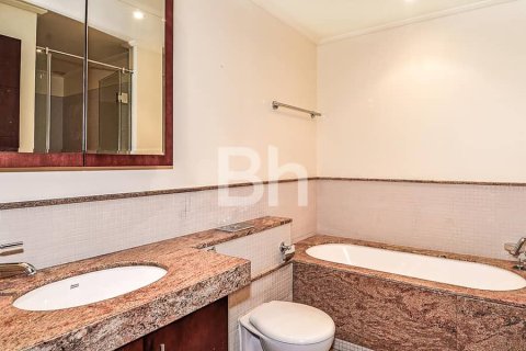 Apartamento en Downtown Dubai (Downtown Burj Dubai), Dubai, 1 dormitorio, 95 m², № 24083 - foto 13