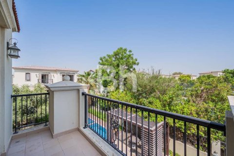 Villa in Arabian Ranches, Dubai 6 bedrooms, 501 sq.m. № 24099 - photo 10