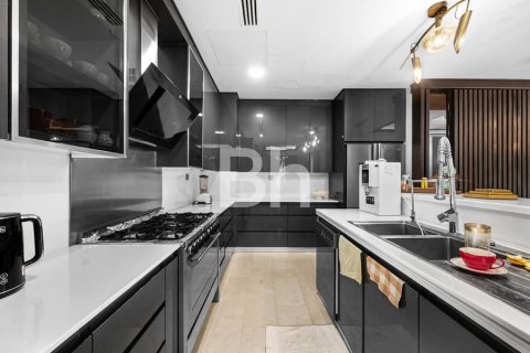 Villa in Arabian Ranches, Dubai 6 bedrooms, 501 sq.m. № 24099 - photo 20