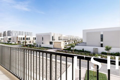 Townhouse in Town Square, Dubai 4 bedrooms, 296 sq.m. № 39722 - photo 28