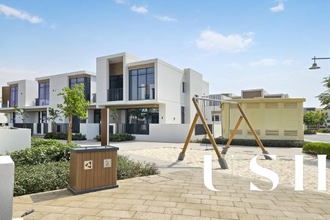 Adosado en Arabian Ranches 3, Dubai, 3 dormitorios, 205 m², № 39710 - foto 1