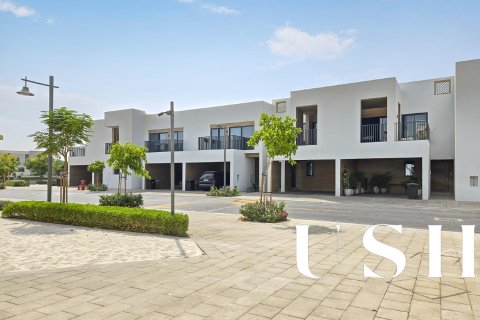 Adosado en Arabian Ranches 3, Dubai, 3 dormitorios, 205 m², № 39710 - foto 2