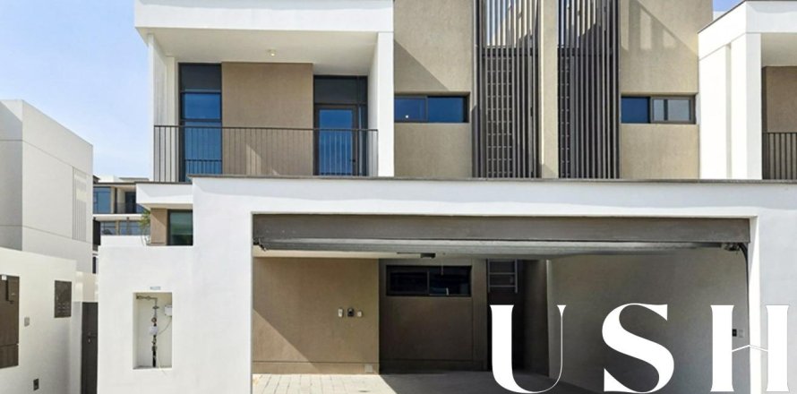 Villa en Al Furjan, Dubai, 4 dormitorios, 368 m², № 39712