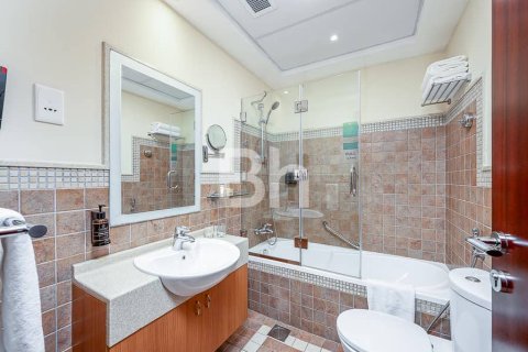 Снять в аренду апартаменты в отеле в Sheikh Zayed Road, Дубай: 1 спальня, 52м², № 21138 - фото 17