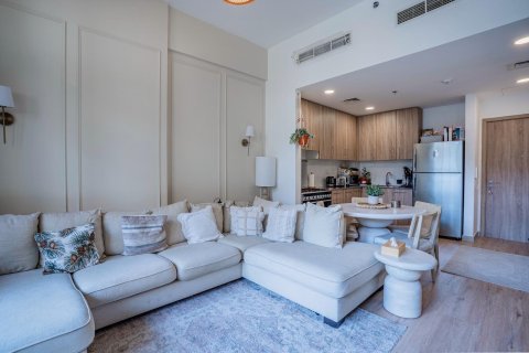 Квартира в Дубае, 2 спальни, 78м², № 101264