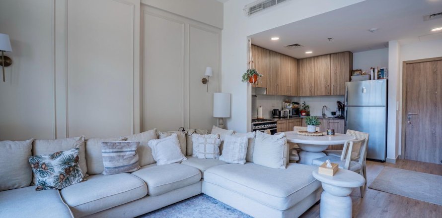 Квартира в Дубае, 2 спальни, 78м², № 101264