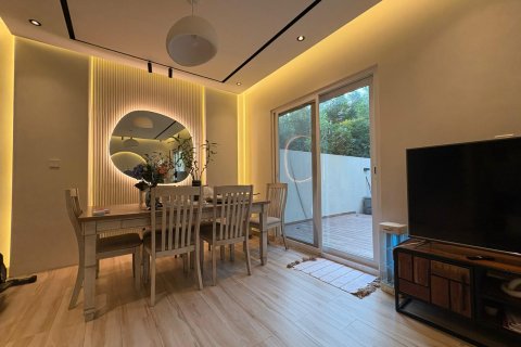 Maison de ville à Dubai, 3 chambres, 181 m², № 101268