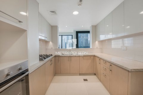 Apartment in Burj Vista, Downtown Dubai (Downtown Burj Dubai), Dubai 3 bedrooms, 196 sq.m. № 8758 - photo 6