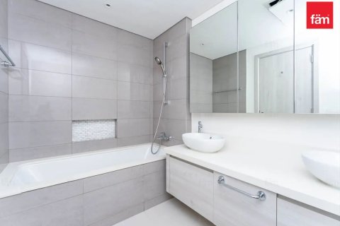 Apartment in Dubai 3 bedrooms, 162.2 sq.m. № 16478 - photo 6