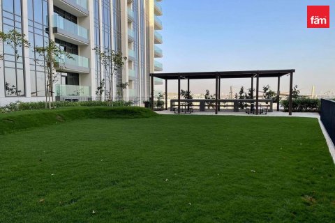 Apartment in Dubai 3 bedrooms, 162.2 sq.m. № 16478 - photo 18