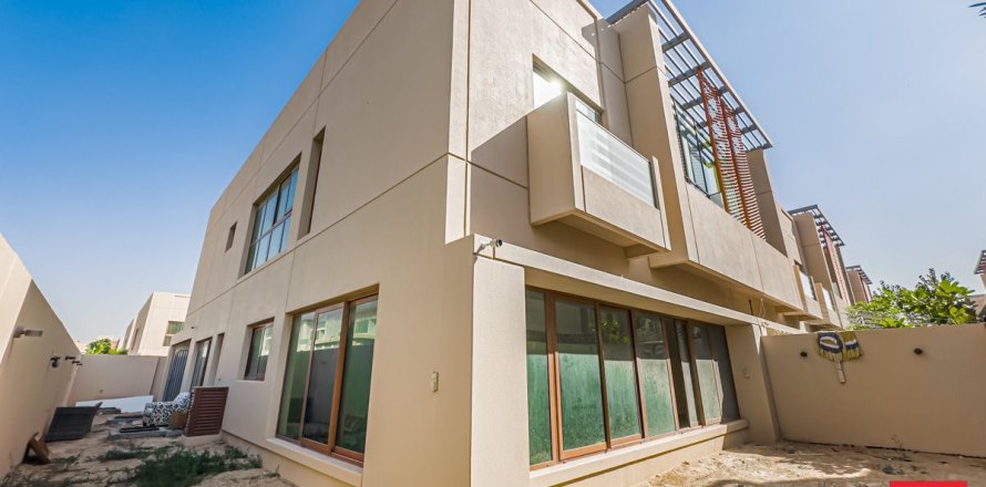 Таунхаус в Meydan, Дубай, 4 спальни, 305.1м², № 16499