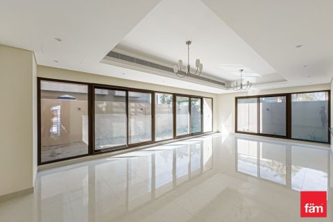 Снять в аренду таунхаус в Meydan, Дубай: 4 спальни, 305.1м², № 16499 - фото 3