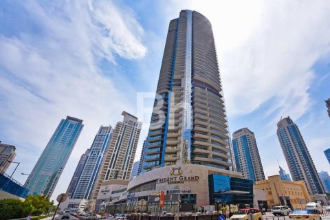 Apartment in Dubai Marina, Dubai 3 bedrooms, 164 sq.m. № 24010 - photo 5
