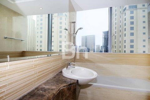 Apartment in Dubai Marina, Dubai 3 bedrooms, 164 sq.m. № 24010 - photo 10