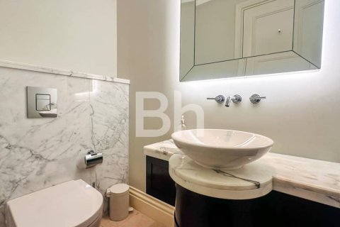 Apartamento en Downtown Dubai (Downtown Burj Dubai), Dubai, 2 dormitorios, 135 m², № 24033 - foto 4
