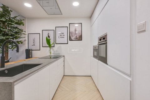 Apartamento en Jumeirah Village Circle, Dubai, 1 dormitorio, 77.1 m², № 42770 - foto 5