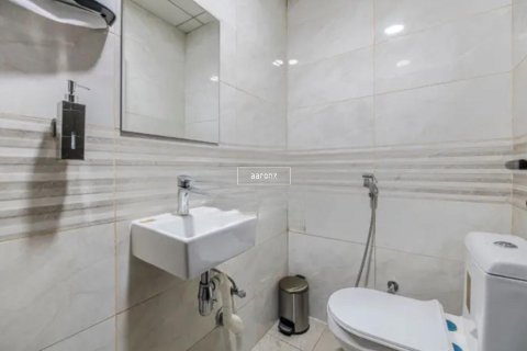 Office in Business Bay, Dubai 124.5 sq.m. № 42784 - photo 7