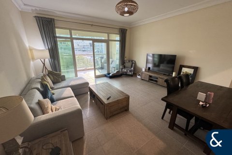 Apartment in Shoreline Apartments, Palm Jumeirah, Dubai 2 bedrooms, 144 sq.m. № 78916 - photo 10