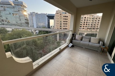 Apartment in Shoreline Apartments, Palm Jumeirah, Dubai 2 bedrooms, 144 sq.m. № 78916 - photo 2