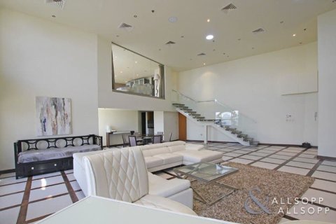 Apartment in Sadaf, Jumeirah Beach Residence, Dubai 2 bedrooms, 171 sq.m. № 78918 - photo 27