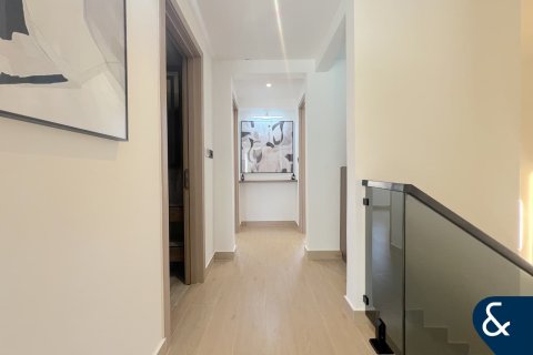 Villa en The Springs, Dubai, 4 dormitorios, 223 m², № 78920 - foto 18