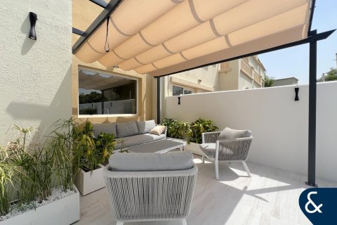 Villa en The Springs, Dubai, 4 dormitorios, 223 m², № 78920 - foto 6