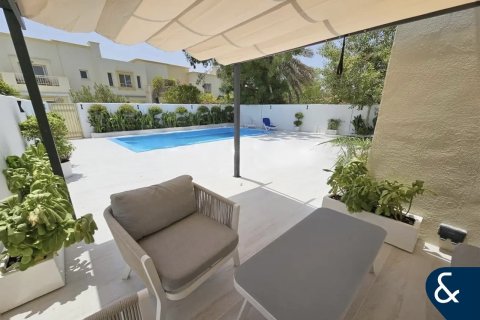 Villa en The Springs, Dubai, 4 dormitorios, 223 m², № 78920 - foto 5