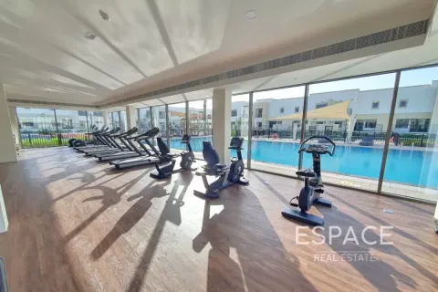 Купить таунхаус в Дубае: 3 спальни, 207м², № 61617 - фото 11