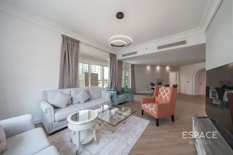 Купить квартиру в Пальме Джумейре, Дубай: 3 спальни, 200м², № 61620 - фото 13