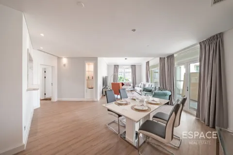 Купить квартиру в Пальме Джумейре, Дубай: 3 спальни, 200м², № 61620 - фото 9