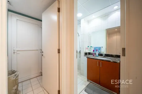 Villa in The Springs, Dubai 2 bedrooms, 153 sq.m. № 61618 - photo 17