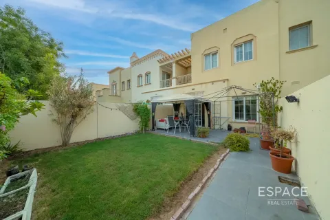 Villa in The Springs, Dubai 2 bedrooms, 153 sq.m. № 61618 - photo 19