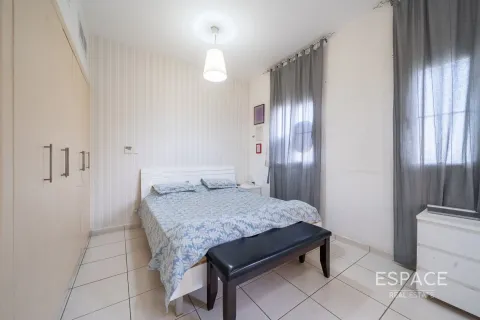 Villa in The Springs, Dubai 2 bedrooms, 153 sq.m. № 61618 - photo 11
