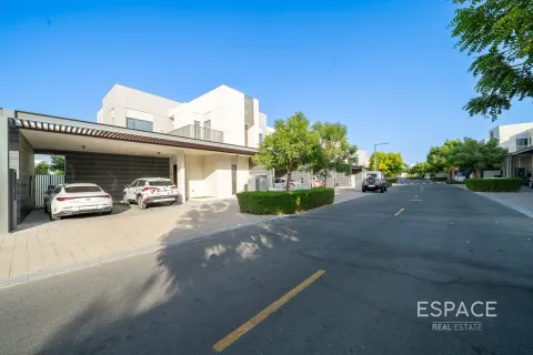 Villa en Sun, Arabian Ranches 3, Dubai, 4 dormitorios, 225 m², № 61616 - foto 20