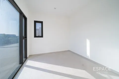 Villa en Sun, Arabian Ranches 3, Dubai, 4 dormitorios, 225 m², № 61616 - foto 8