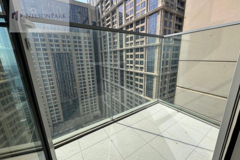 Снять в аренду квартиру в Al Habtoor City, Бизнес-Бэй, Дубай: 3 спальни, 185.8м², № 8632 - фото 1