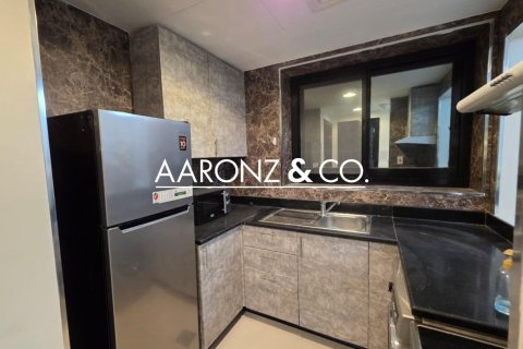 Apartment in Dubai Marina, Dubai 1 bedroom, 69.5 sq.m. № 78414 - photo 9