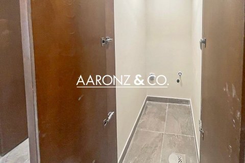 Apartamento en Al Furjan, Dubai, 2 dormitorios, 119.9 m², № 78399 - foto 5