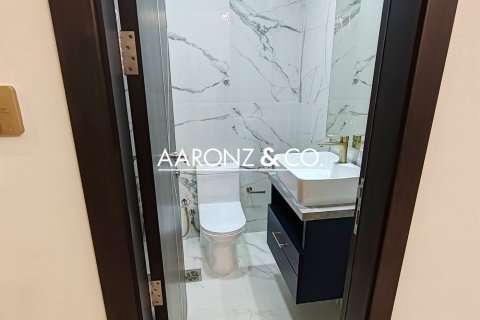 Apartamento en Al Furjan, Dubai, 3 dormitorios, 147.9 m², № 78400 - foto 8