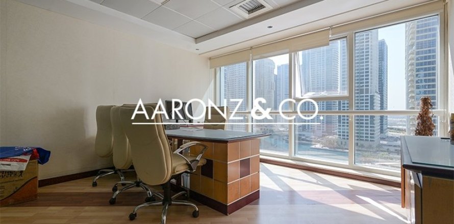 Офис в Джумейра Лейк Тауэрс, Дубай, 73.9м², № 78411
