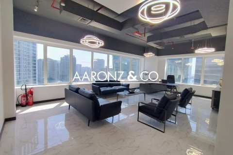 Office in Business Bay, Dubai 135.1 sq.m. № 78412 - photo 19